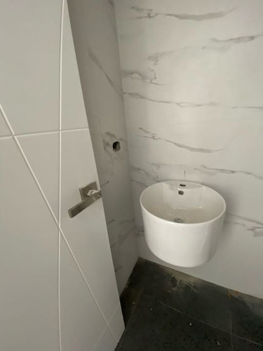Imagen 8 de 26 de Vendo Apartamento 366mts2 3h/5b/3pe Lomas De Las Mercedes 6810