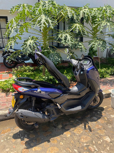 Yamaha Nmax155-connectec