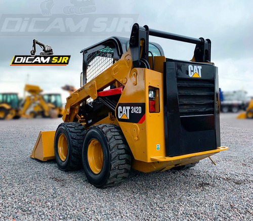 Minicargador Caterpillar 242d Año 2016 Seminuevo