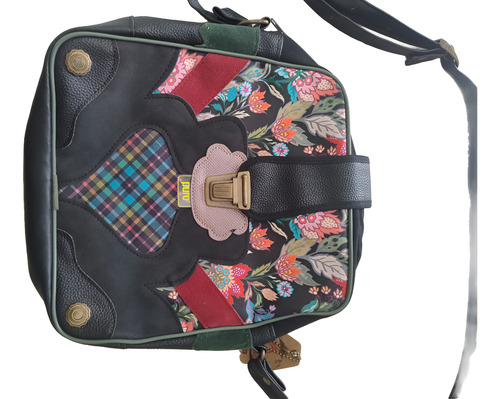 Bandolera Marca Puro. Modelo Namaste Lola. Preciosa! Negro Y Verde Floreado Bronce Negro