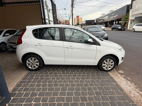 Fiat Palio 1.4 Attractive Flex 5p