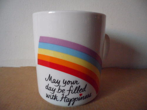 Taza Happiness Mug Eastern 1984 Souvenir Rainbow Arcoiris