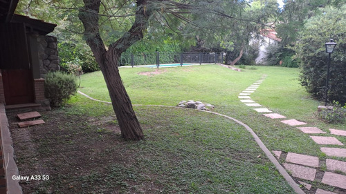 Casa En Venta En Barrio Balneario