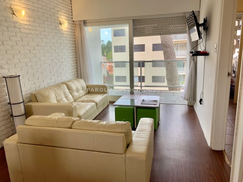 Departamento 2 Dormitorios, Mansa, Punta Del Este - Ref: 1967