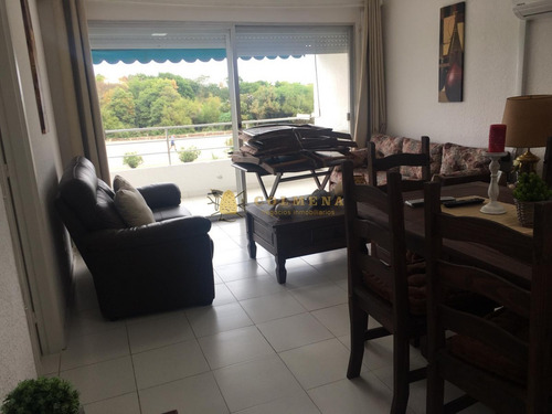 Encantadr Departamento En Primera Linea- Ref: 3058
