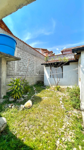 Casa Urb. Los Cortijos