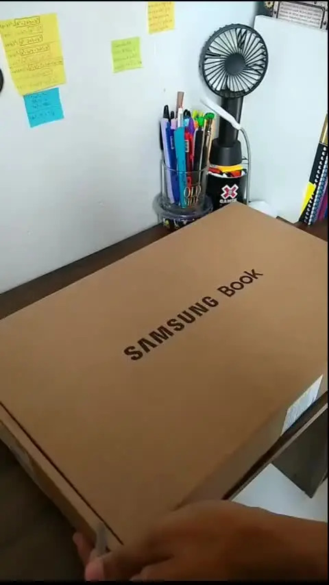 Notebook Samsung Galaxy Book4 Intel® Core I5-1335u (1.3 Ghz, Até 4.6ghz, 12 Mb L3 Cache), Windows 11 Home, 16gb, 512gb Ssd, Iris Xe, 15.6'' Full Hd Led, 1.55kg Grafite