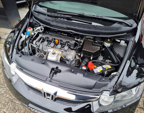 Honda Civic 1.8 LXS 16V FLEX 4P MANUAL