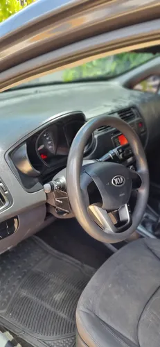 *kia Rio 2014 En Excelente Condición* *descripción:* - Mod