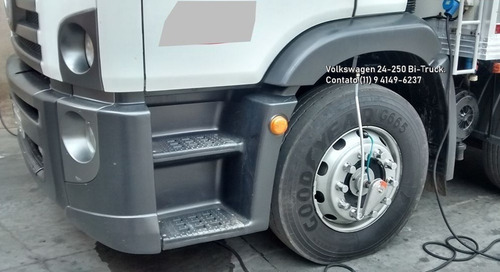 Volkswagen Vw 24.250 Ano 2012 Bau Refrigerado