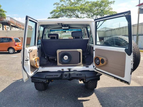 Imagen 7 de 10 de Toyota Macho Lx 2006 4x4 Sincrónico