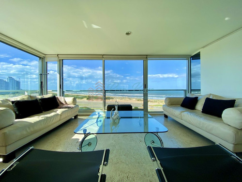 Imagen 19 de 30 de Apartamento En Venta Con Vista A Playa Brava