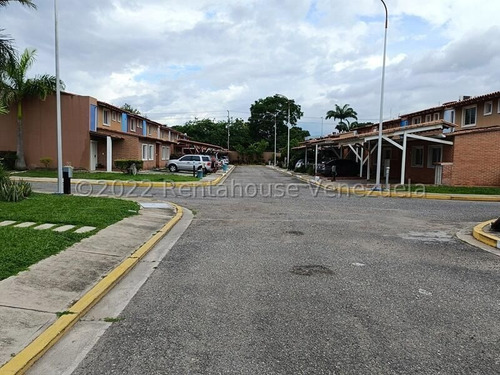 Imagen 19 de 19 de Yudermy M. 0414 4115155 Townhouse En La Granja 22-28765