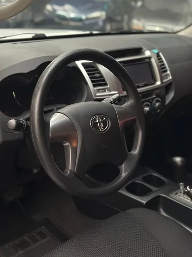 Toyota Fortuner 2.7l