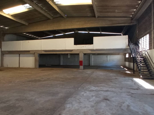 (#1027) Galpón De 4.600 M2 En Guarenas