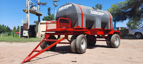Acoplado Tanque Polietileno 1400/3500/4500/6500l Ambroggio