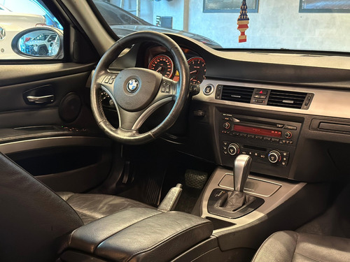 BMW Serie 3 2.5 Aut. 4p