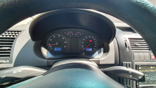 Imagem 14 de 15 de Volkswagen Polo 2003 1.6 5p