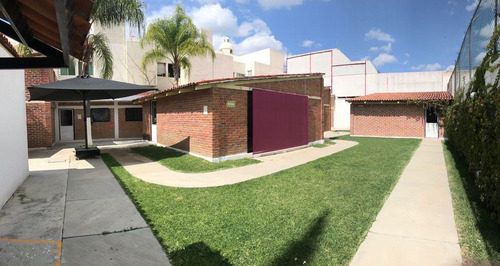 Terreno En Venta Y Renta Blvd. José María Morelos