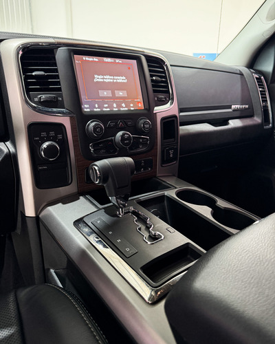 RAM 1500 5.7 Laramie Atx V8