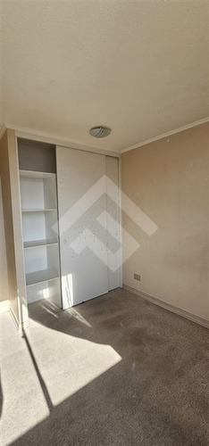 Departamento En Venta De 2 Dorm. En Santiago