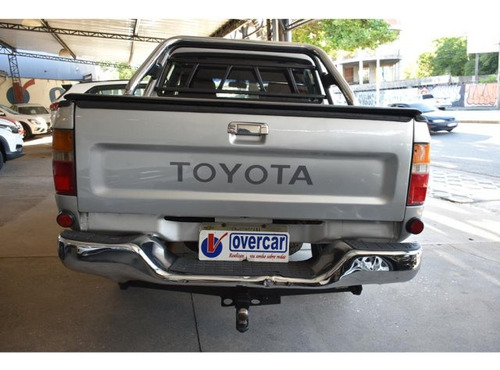 Toyota Hilux Hilux 3.0 SRV 4X2 CD 8V DIESEL 4P MANUAL