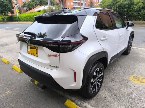 Toyota Yaris Cross 1.5 Hev Xls