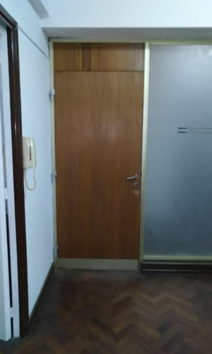 Imagen 3 de 9 de Centro: San Martin 235 Oficina De 52 M2 Privados Y Recepcion