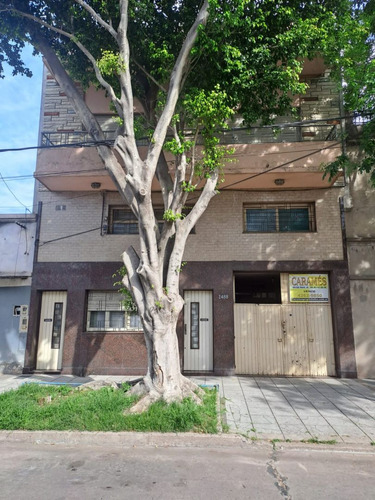 Galpón Vivienda Y Depto. En Venta En Lanús Oeste