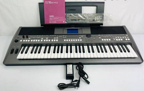 Yamaha Psr-s670 61-key Digital Keyboard Portatone Workstatio
