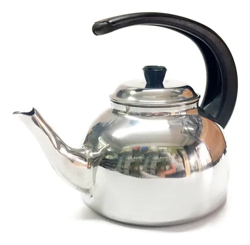 Pava Clásica Liviana Acero Inoxidable 18/8 Mango Curvo 1.5 L