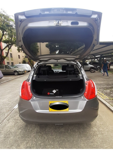Suzuki Swift 2019 Live 1.2l