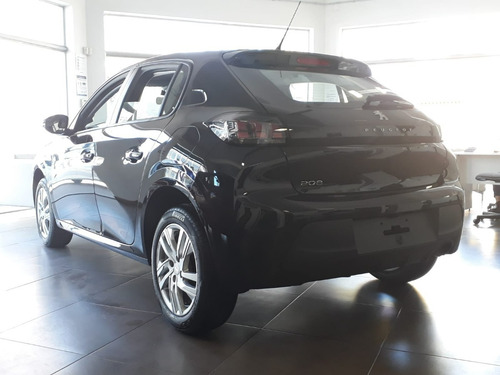 Imagen 8 de 15 de Peugeot 208 1.6l Active