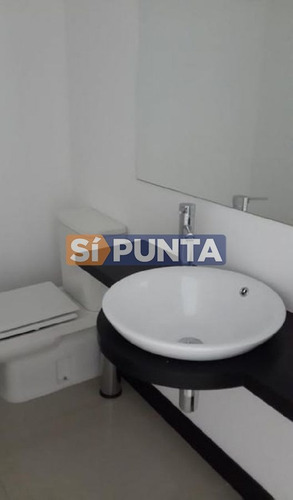 Imagen 7 de 18 de Apartamento En Venta 3 Dormitorios