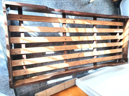 Cama De 1 Y 1/2 Plaza. Armada. Madera Marrón Oscuro (Usado)