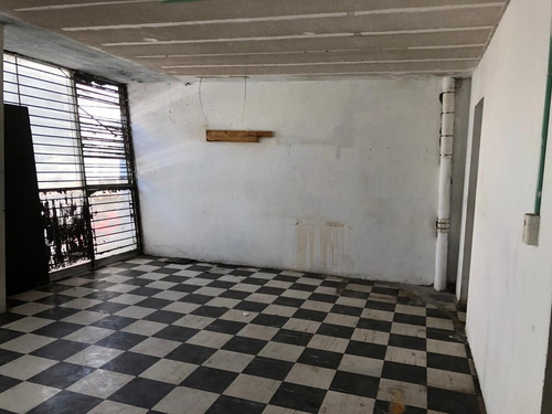 Bodega Comercial En Viaducto Piedad, Iztacalco