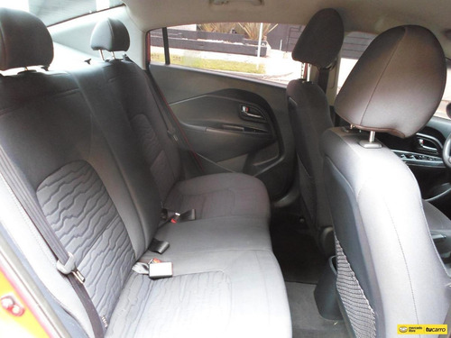 Imagen 11 de 15 de Kia Rio Automático 1.4