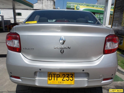 Imagen 6 de 15 de Renault Logan Expression Nigth & Day