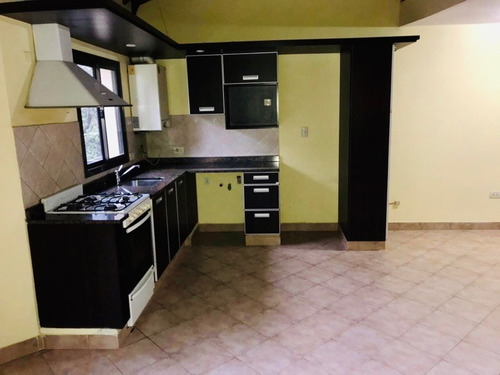 Venta De 3 Departamentos En Zona Céntrica En Villa General Belgrano - Inv0045