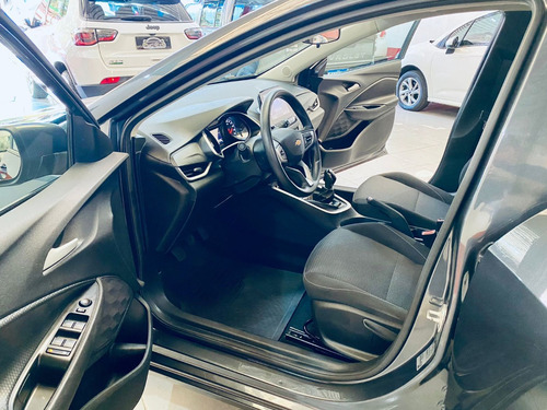 Chevrolet Onix ONIX SEDAN Plus LT 1.0 12V Flex 4p Mec.