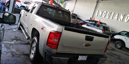 Imagen 13 de 15 de Chevrolet Cheyenne 2008 5.3 2500 Cab Ext B 4x4 Mt