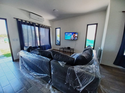 Imagen 8 de 27 de Casa En Venta En San Ramiro