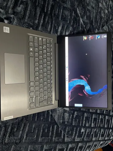 Lenovo Notebook V14-ill, Intel Core I3, 12gb Ram, 237gb Ssd (Usado)