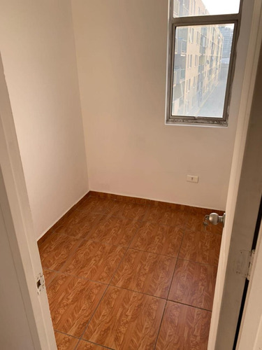 Arriendo Dpto 3d+2b+est En Santiago