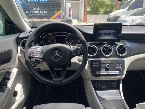 Mercedes-benz Cla 180 1.6 Cgi Gasolina 7g-dct