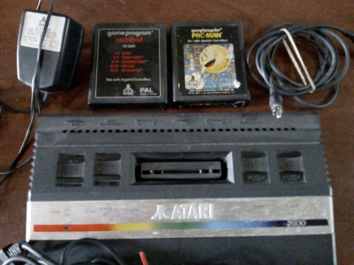 Consola Atari 2600 Jr. Rainbow Edition Negro