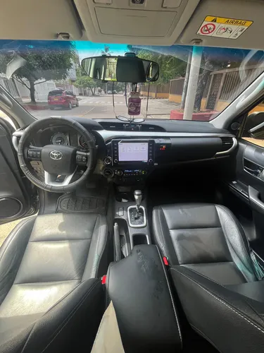 Toyota Hilux 4.0