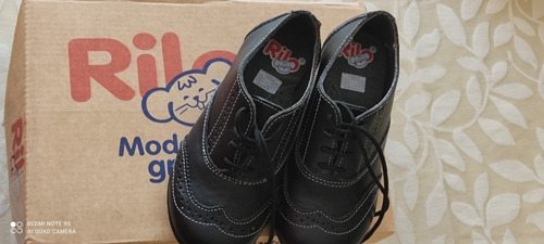 Zapatos Piel  Negros ,niño Pequeño ,talla 18 ,seminuevos