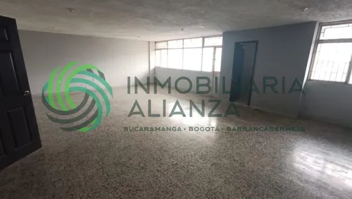 Edificio En Venta En Granada. Cod V61572