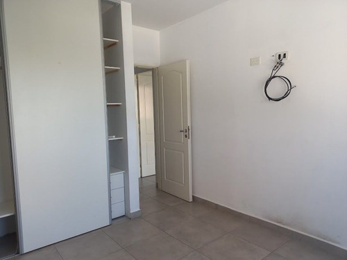 Imagen 12 de 19 de Departamento En Venta En Piamonte I